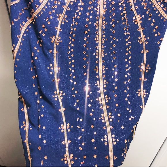 ELLIE WILDE Prom Dress Size 6 - Picture 11 of 13